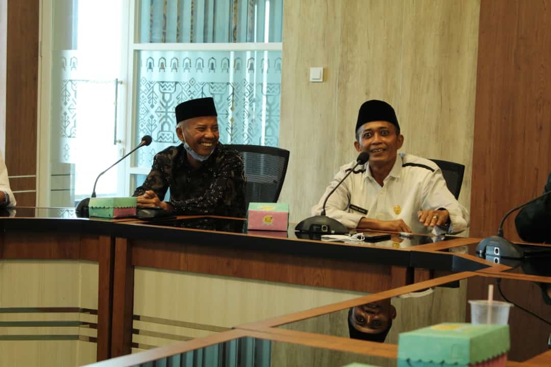 ZIARAH DAN SILATURAHMI KE TOKOH NU LOMBOK TENGAH